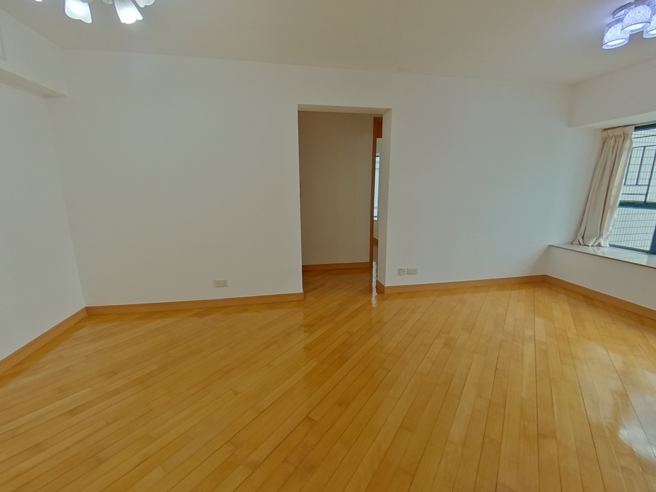 THE LONG BEACH TOWER 5 Very High Floor Zone Flat E Olympic Station/Nam Cheong