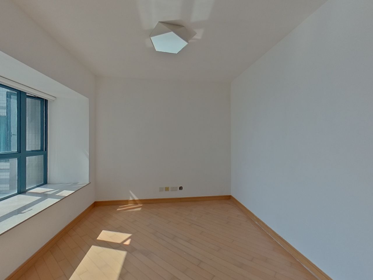 浪澄灣 8座 高層 B室 奧運站/南昌