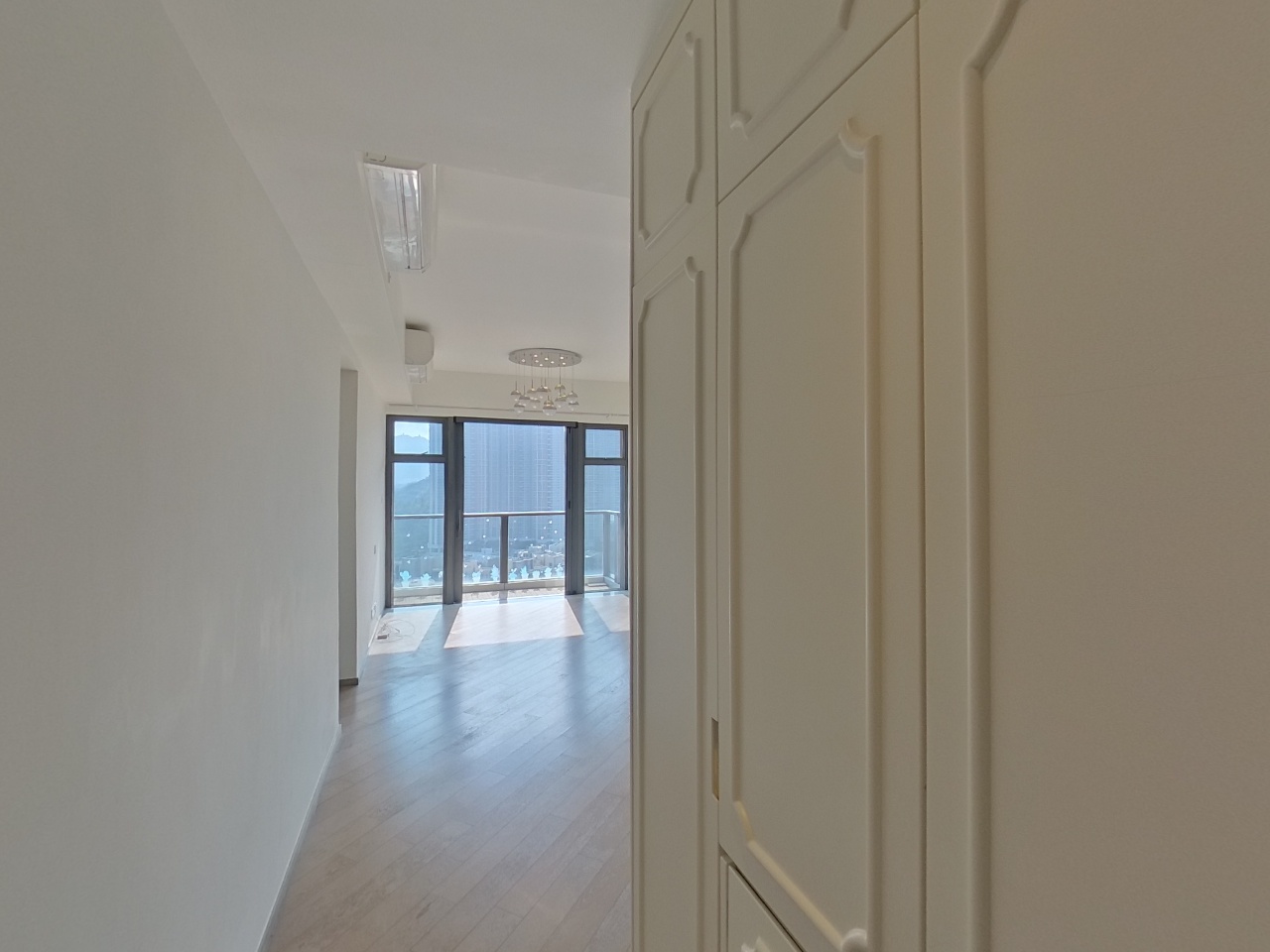 天晉 IIIB 1A座 極高層 B室 將軍澳