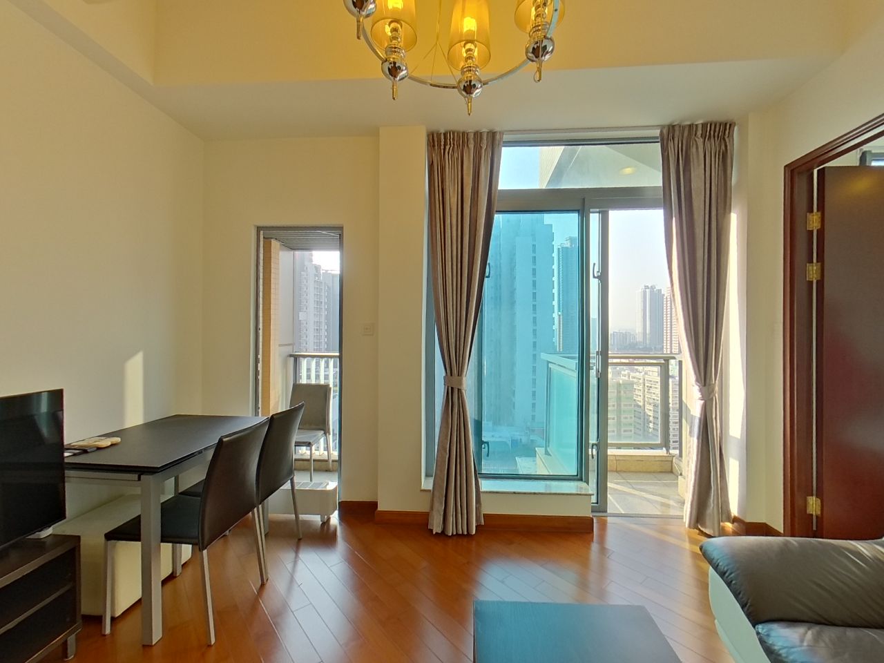 奥柏．御峯 2座 中层 C室 奥运站/南昌