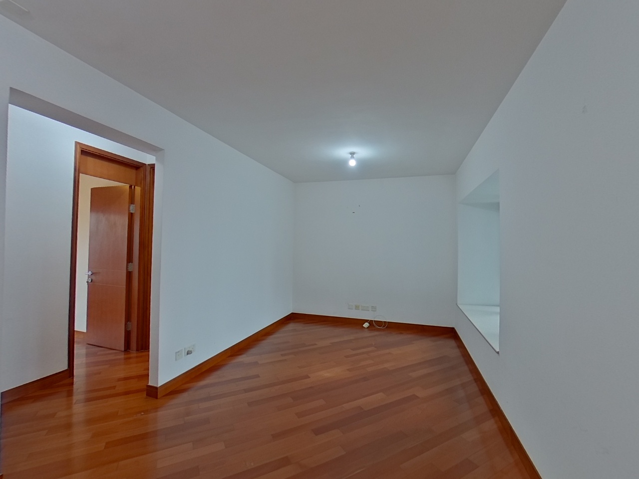 浪澄湾 6座 高层 E室 奥运站/南昌