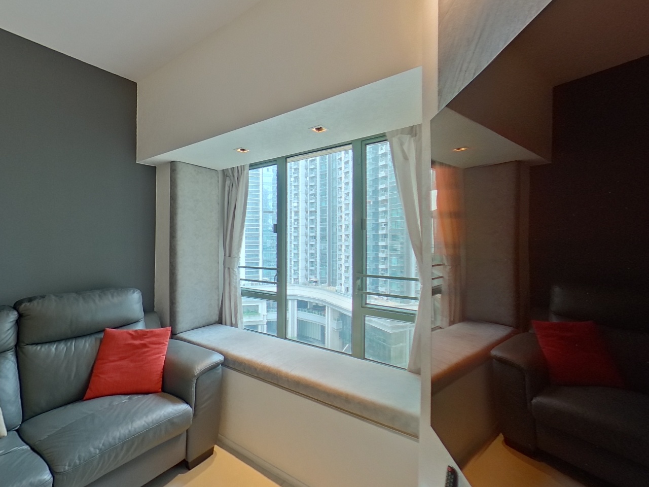 ISLAND HARBOURVIEW TOWER 7 Medium Floor Zone Flat E Olympic Station/Nam Cheong
