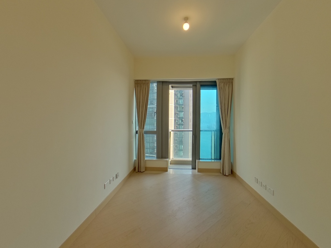 维港滙 1期 3A座 高层 D室 奥运站/南昌