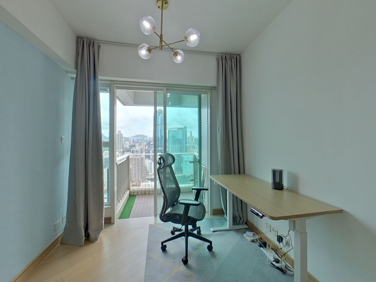 FLORIENT RISE TOWER 3 High Floor Zone Flat C Olympic Station/Nam Cheong