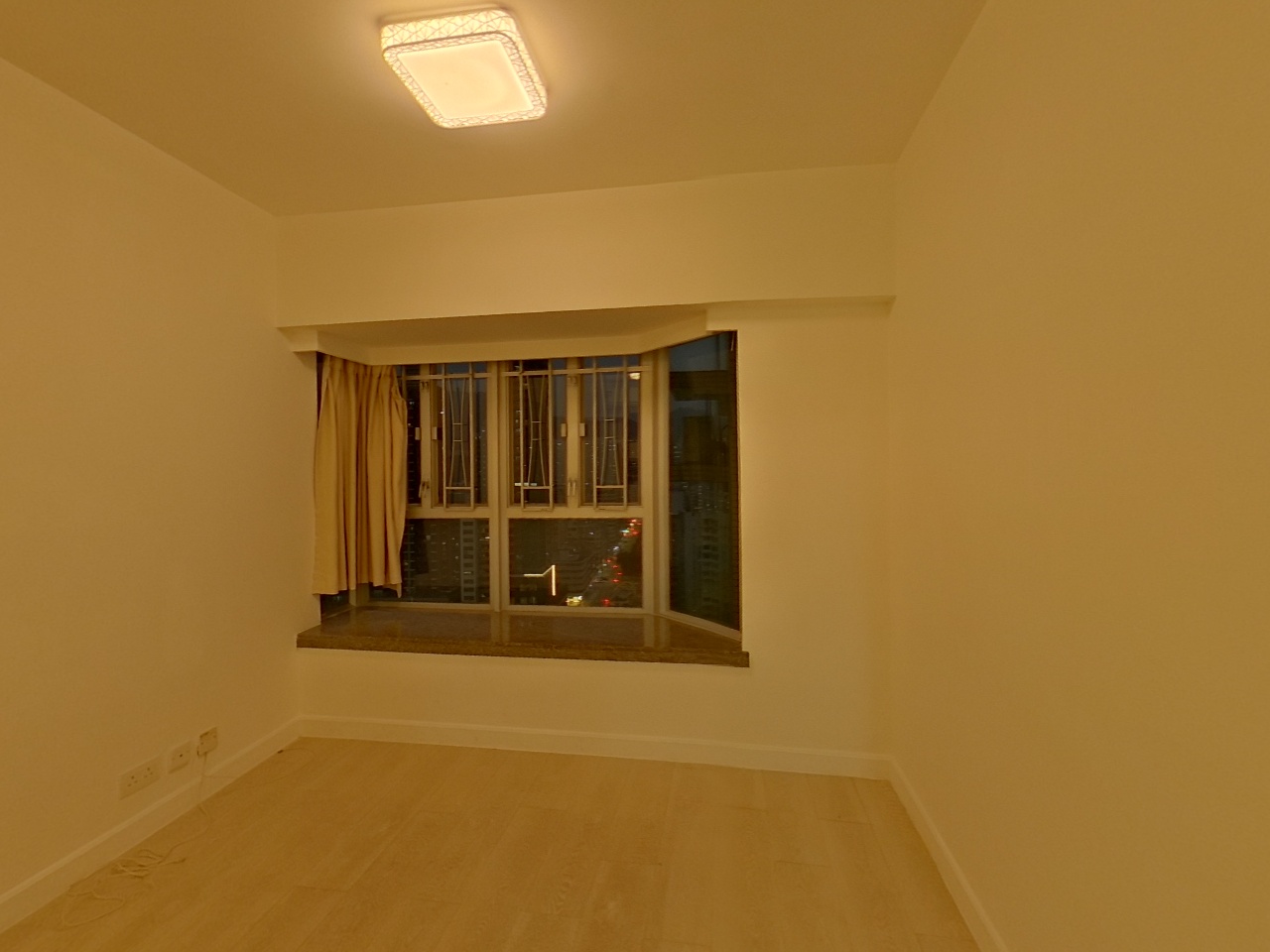 港湾豪庭 1期 2座 中层 G室 奥运站/南昌