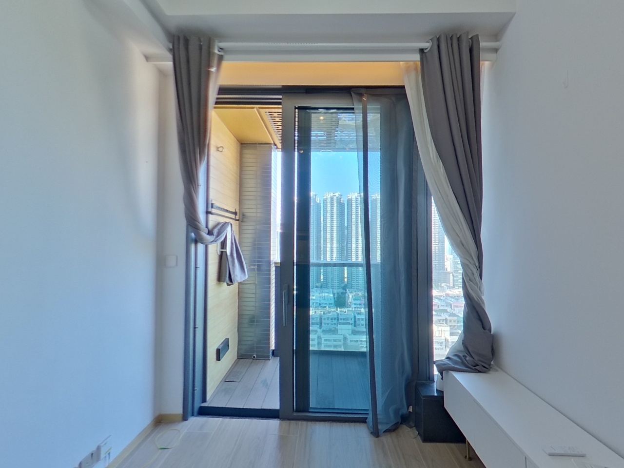 利奧坊．曦岸 1座 極高層 J室 奧運站/南昌