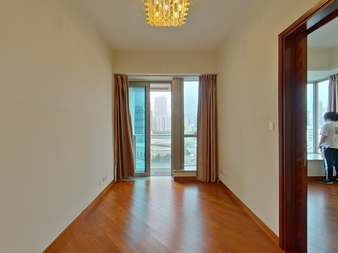 THE CORONATION TOWER 7 Low Floor Zone Flat G Kowloon Station/Tsim Sha Tsui/Jordan