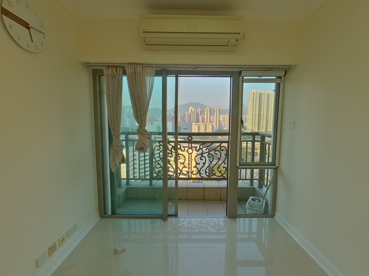 凯帆轩 2座 中层 D室 奥运站/南昌