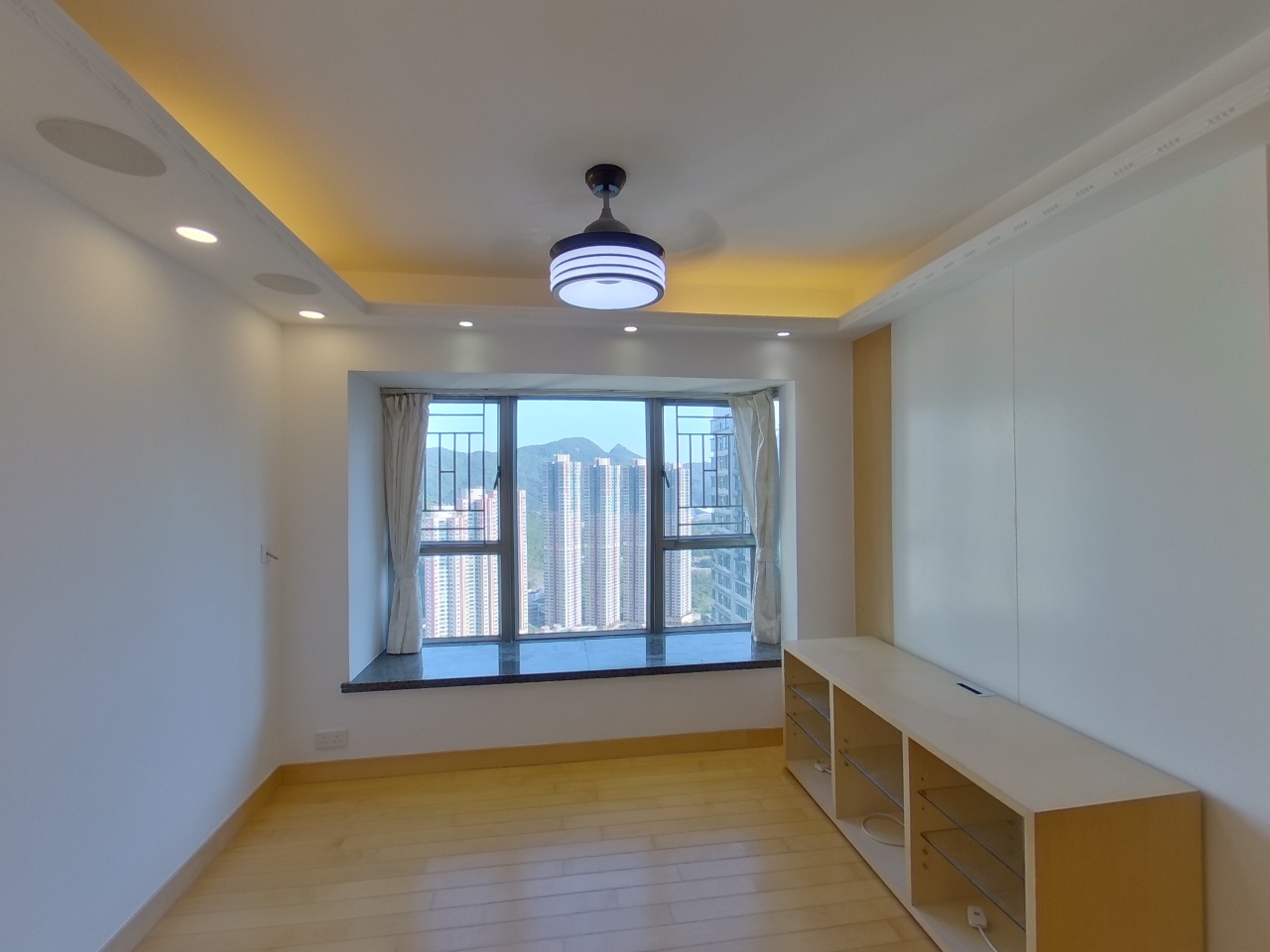 將軍澳廣場 1期 2座 極高層 F室 將軍澳