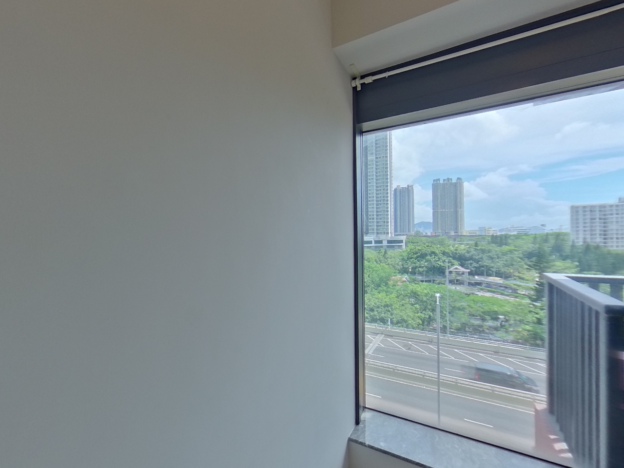 HARBOUR PARK Low Floor Zone Flat F West Kowloon