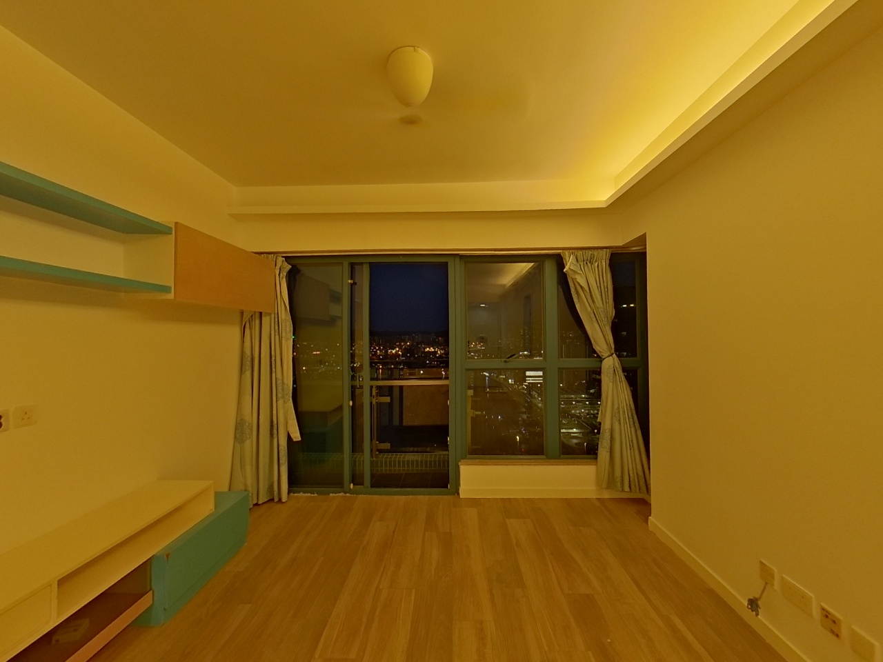 THE LONG BEACH TOWER 5 Very High Floor Zone Flat A Olympic Station/Nam Cheong