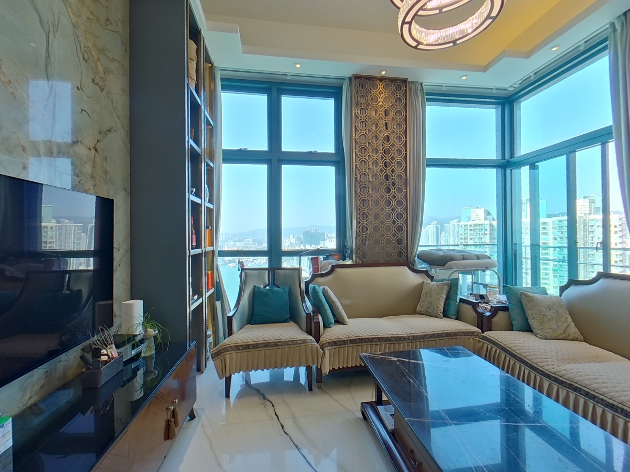 THE LONG BEACH TOWER 1 Very High Floor Zone Flat B Olympic Station/Nam Cheong