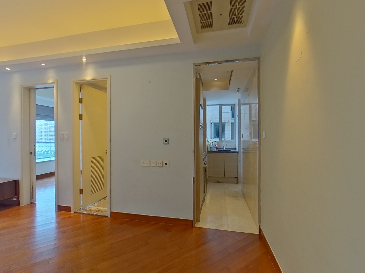 THE CORONATION TOWER 6 Low Floor Zone Flat E Kowloon Station/Tsim Sha Tsui/Jordan