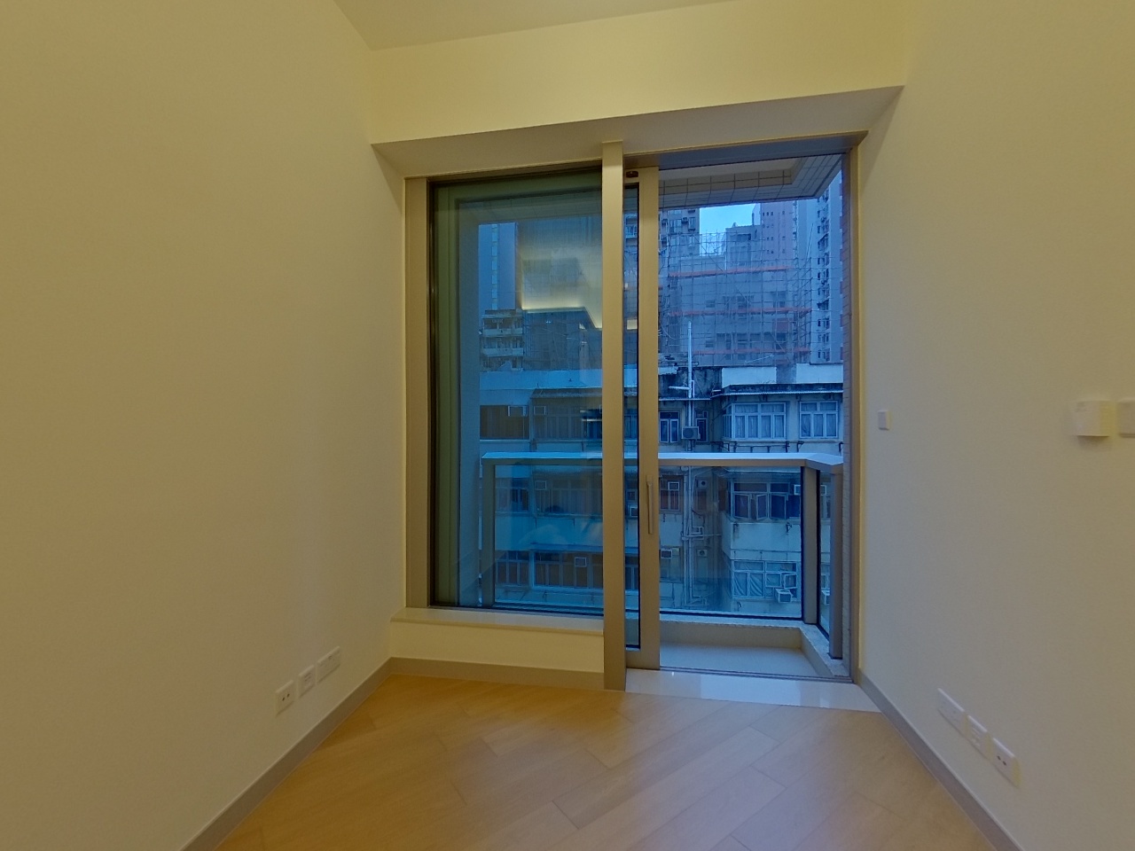 ONE SOHO Low Floor Zone Flat B5 Mong Kok/Yau Ma Tei