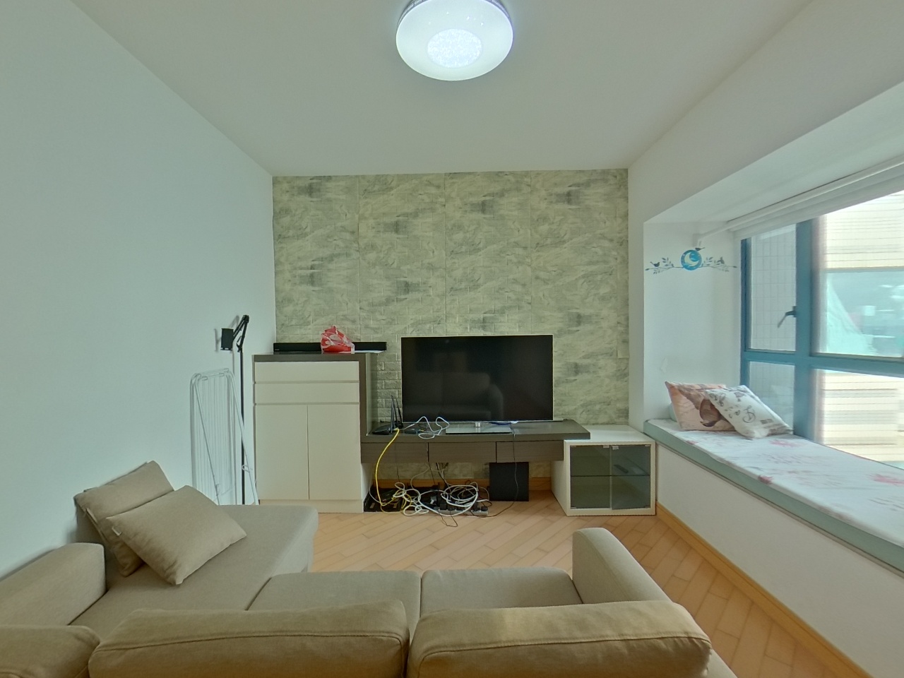 THE LONG BEACH TOWER 9 High Floor Zone Flat D Olympic Station/Nam Cheong