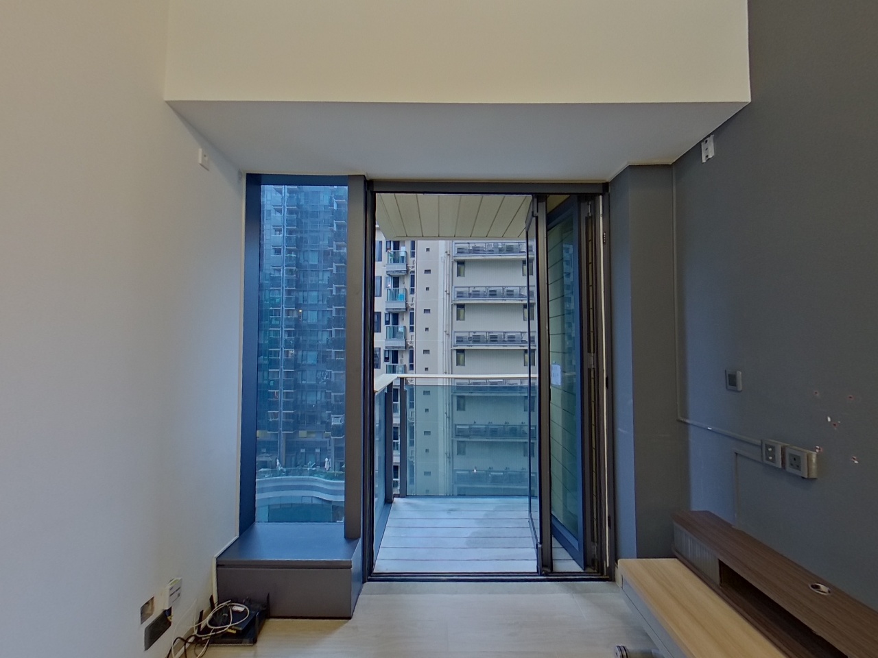 ELTANIN‧SQUARE MILE TOWER 2 Low Floor Zone Flat C Olympic Station/Nam Cheong