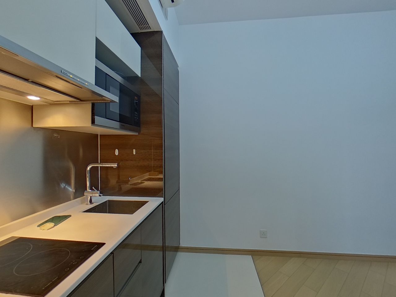 奧城．西岸 中層 C室 奧運站/南昌