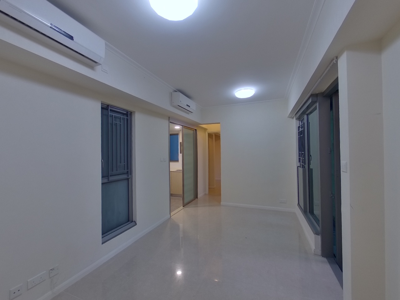 峻瀅 II 1座 中層 E室 將軍澳