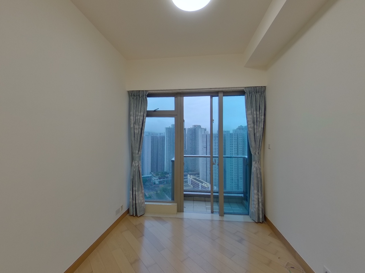 THE WINGS  - Tower 8 High Floor Zone Flat D Tseung Kwan O