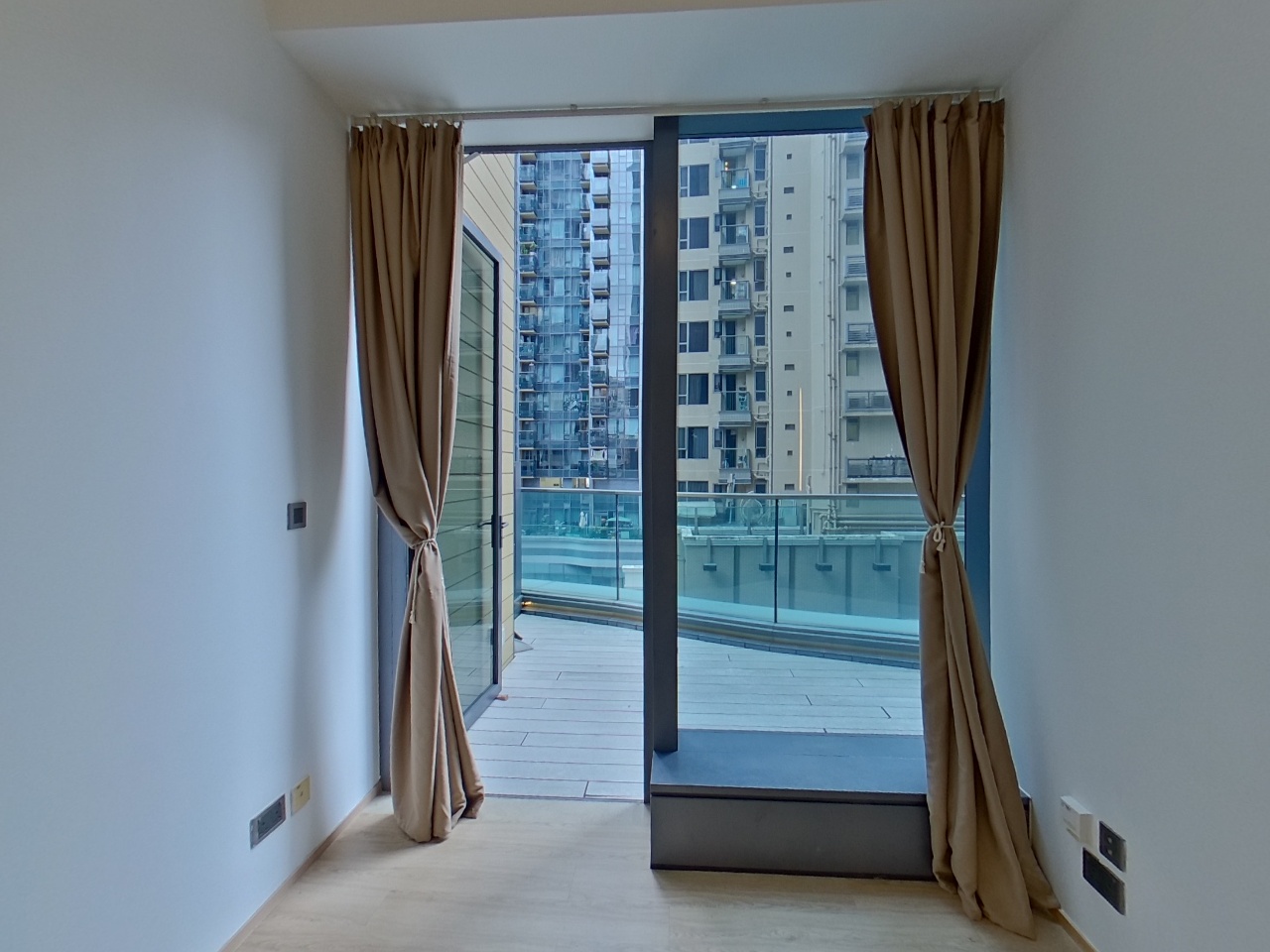 ELTANIN‧SQUARE MILE TOWER 2 Low Floor Zone Flat B Olympic Station/Nam Cheong