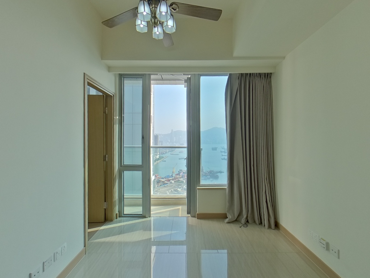 CULLINAN WEST PHASE 5 CULLINAN WEST III - Tower 8 Very High Floor Zone Flat C Olympic Station/Nam Cheong