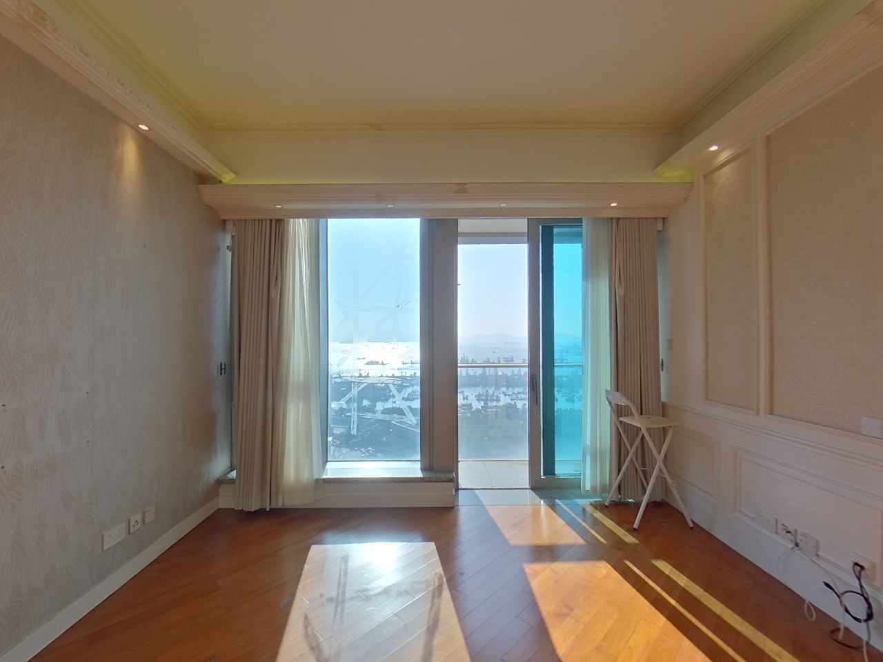 THE CORONATION TOWER 2 Very High Floor Zone Flat A Kowloon Station/Tsim Sha Tsui/Jordan