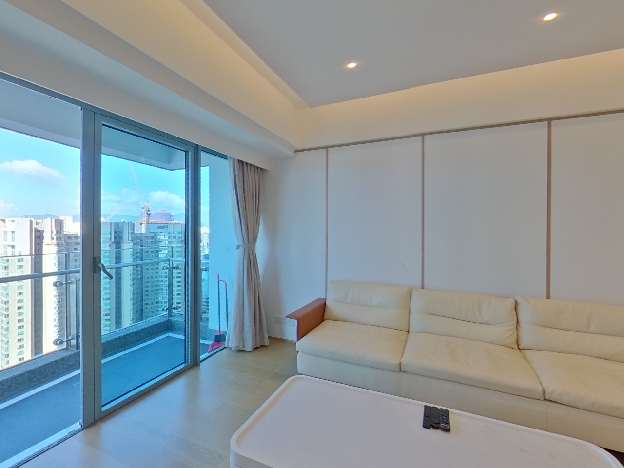 君臨天下 2座 高層 D室 九龍站/尖沙咀/佐敦