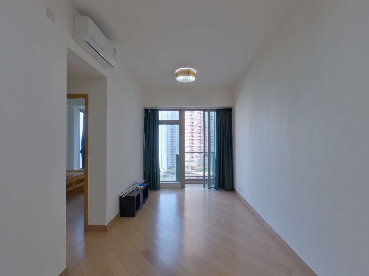 天晉  6座 低層 D室 將軍澳