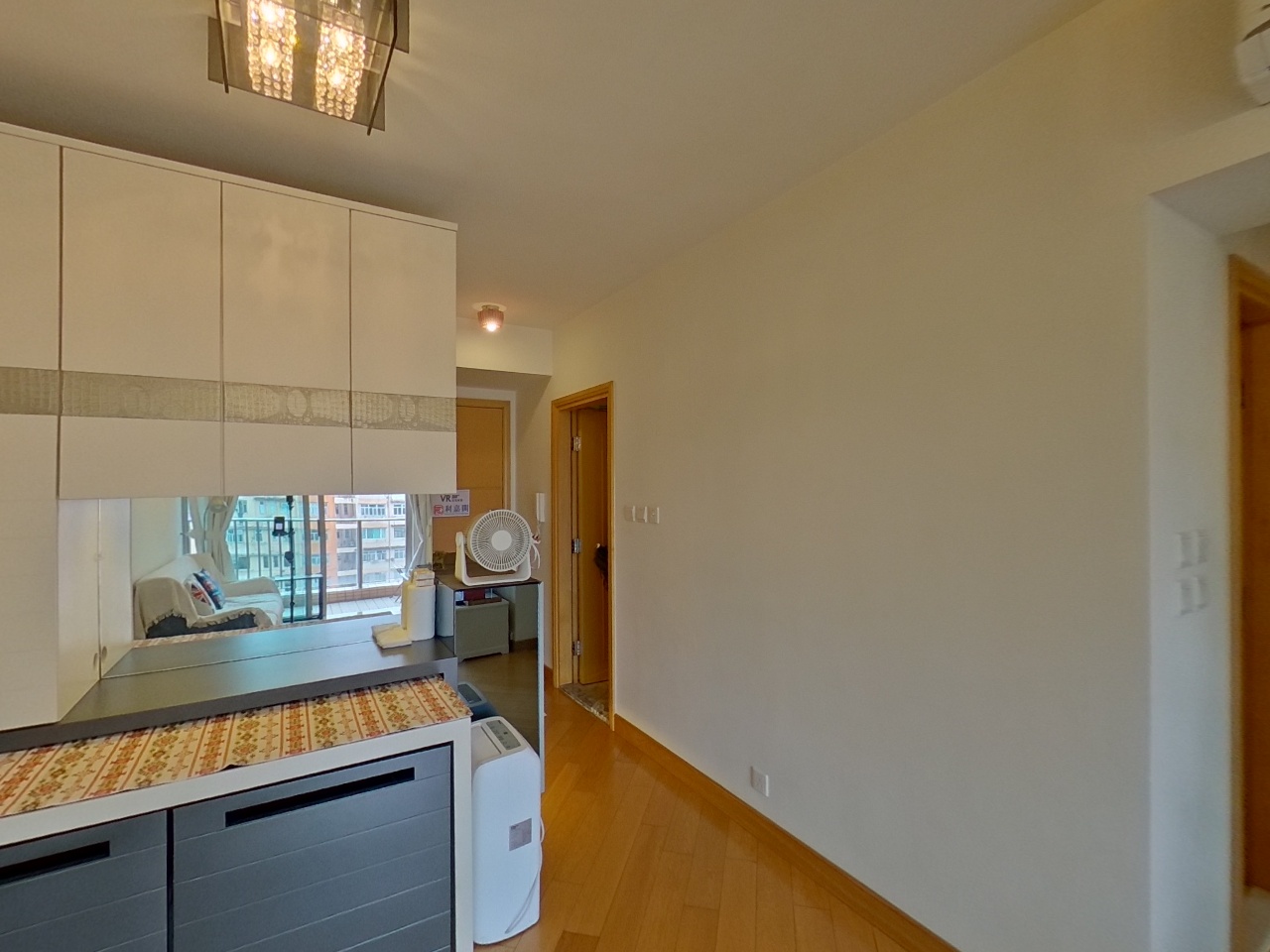 君汇港 6座 低层 A室 奥运站/南昌