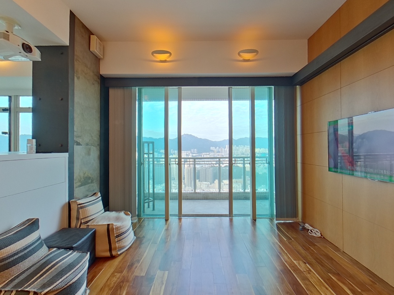 亮贤居 极高层 B室 奥运站/南昌