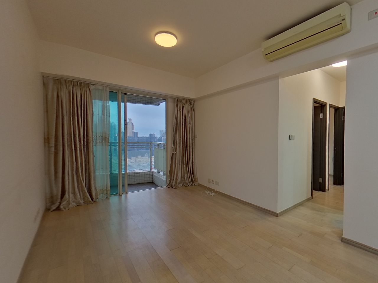 亮贤居 高层 H室 奥运站/南昌