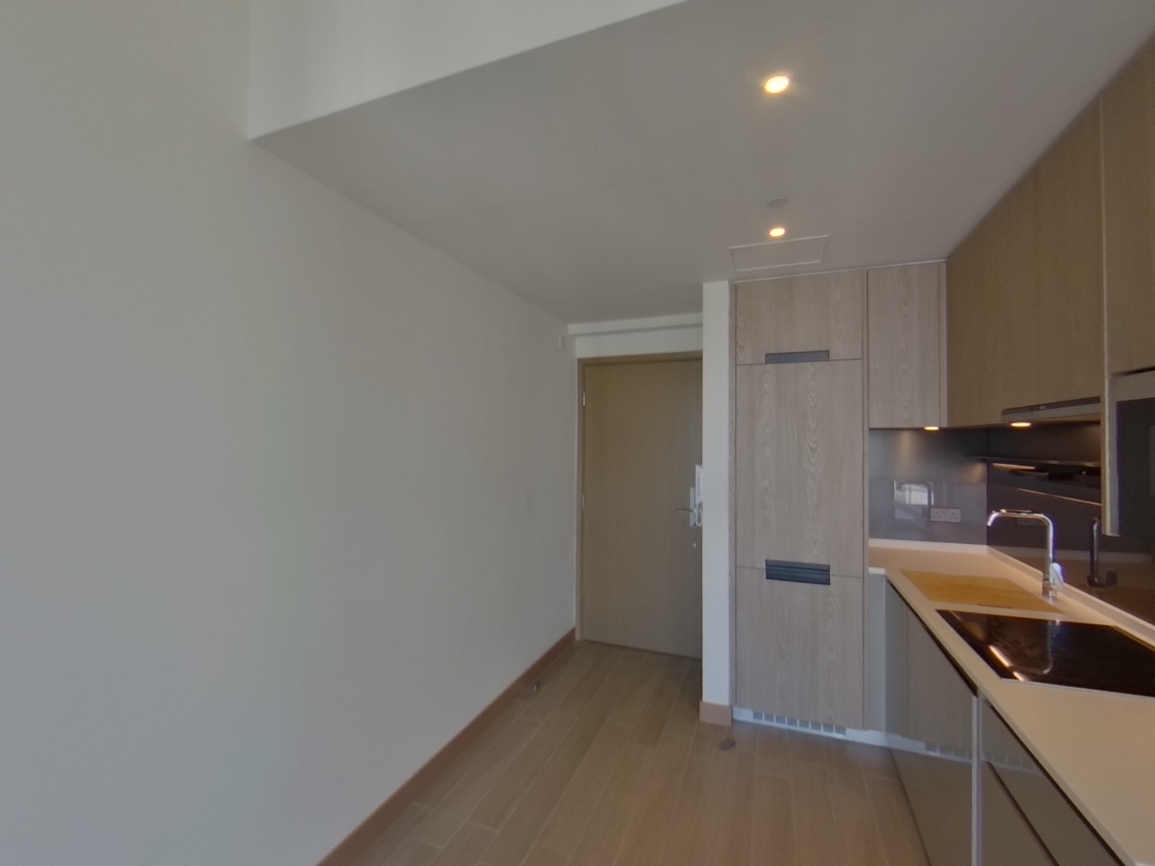 LOHAS PARK PHASE 4A WINGS AT SEA - Tower 2b Very High Floor Zone Flat D Tseung Kwan O