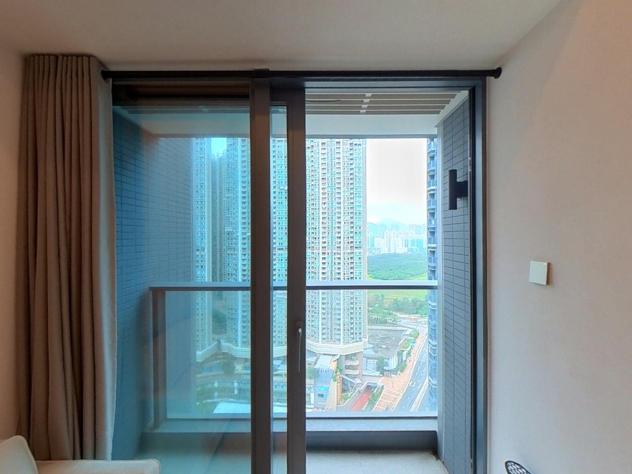 海茵庄园 1座 高层 B1室 将军澳