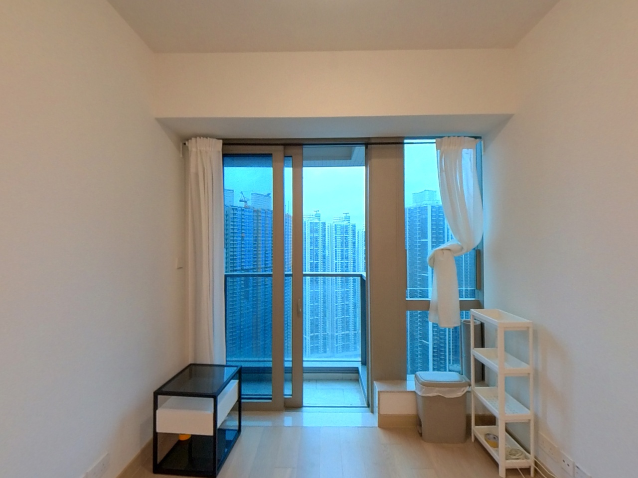 LOHAS PARK PHASE 9C OCEAN MARINI - Tower 1 (1a) Very High Floor Zone Flat D Tseung Kwan O
