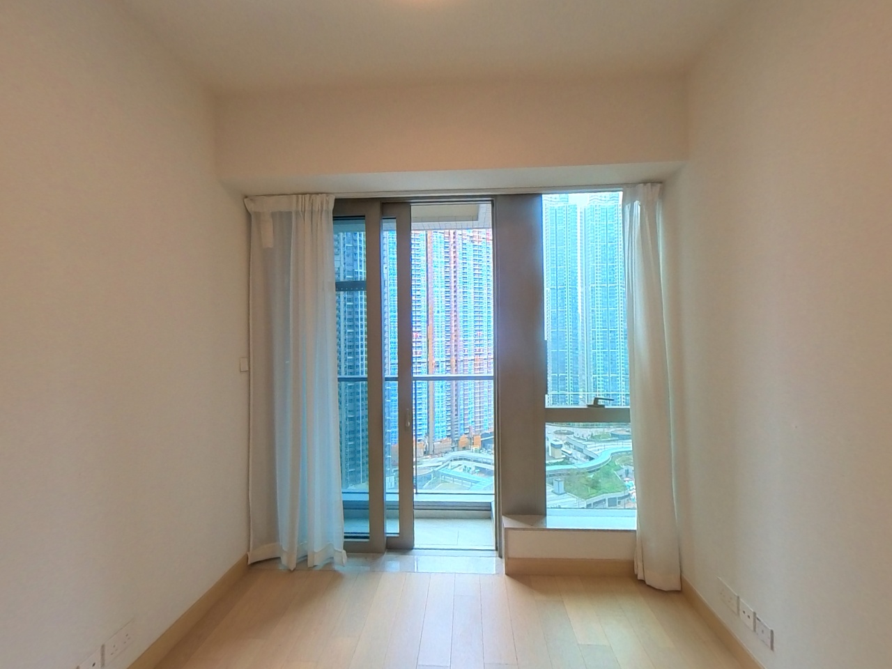 日出康城 9期B GRAND MARINI 2座 (2A) 中层 D室 将军澳