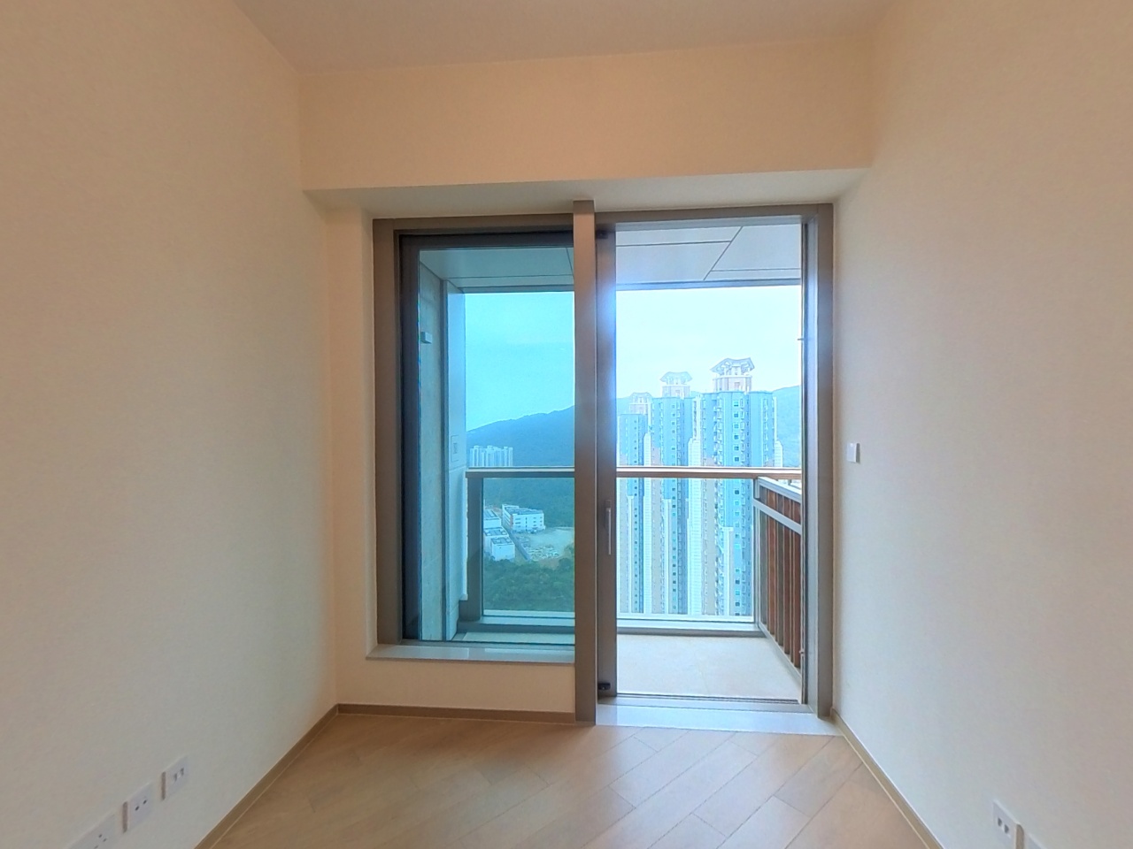 日出康城 11期D 凯柏峰 III 3座 (3B) 极高层 E室 将军澳