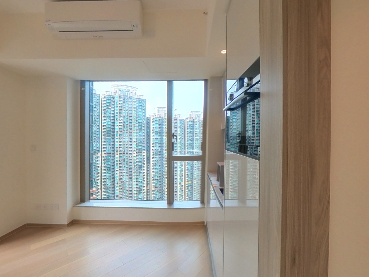 日出康城 11期D 凱柏峰 III 3座 (3A) 高層 E室 將軍澳