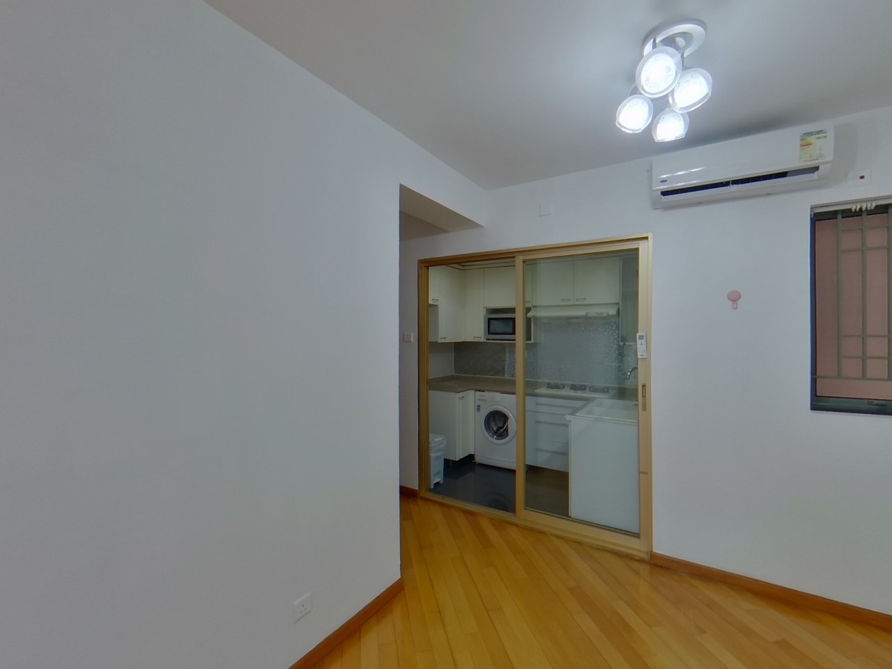 蔚蓝湾畔 3座 低层 D室 将军澳