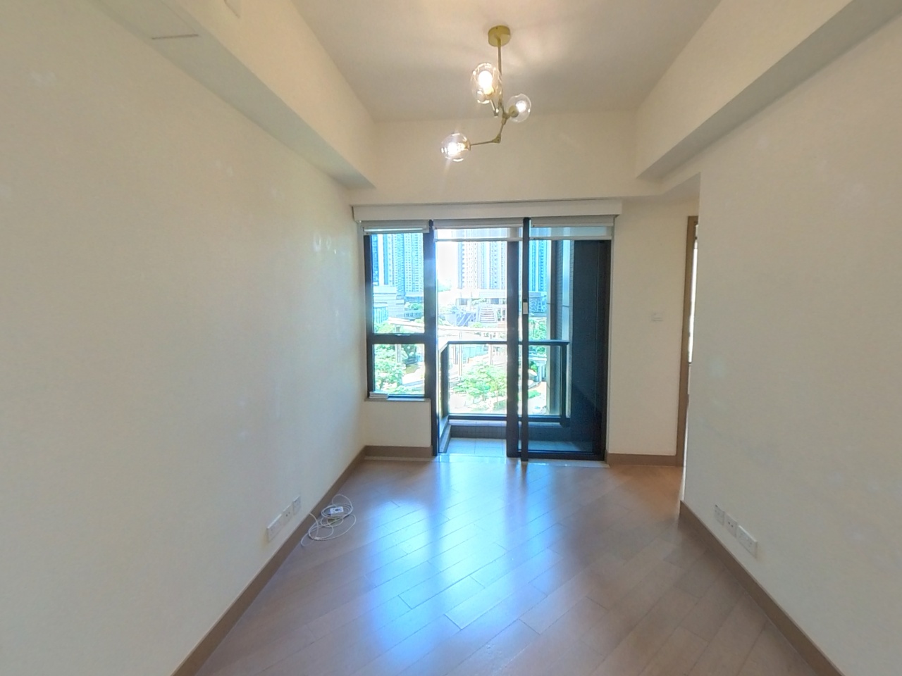 LOHAS PARK PHASE 4A WINGS AT SEA - Tower 2a Low Floor Zone Flat E Tseung Kwan O