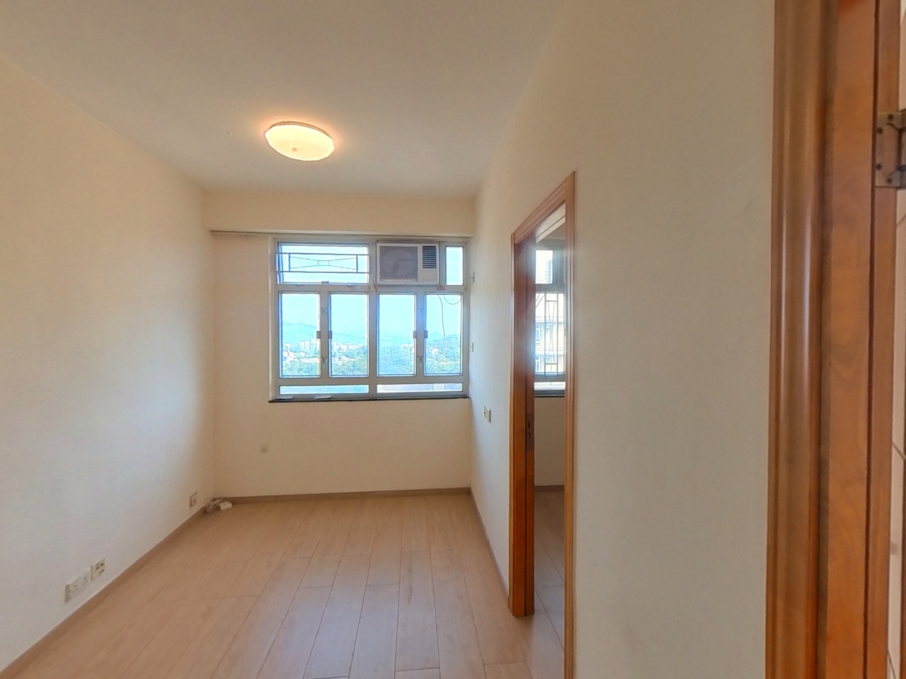 康華苑 頌康閣 (C座) 14室 觀塘/藍田/油塘