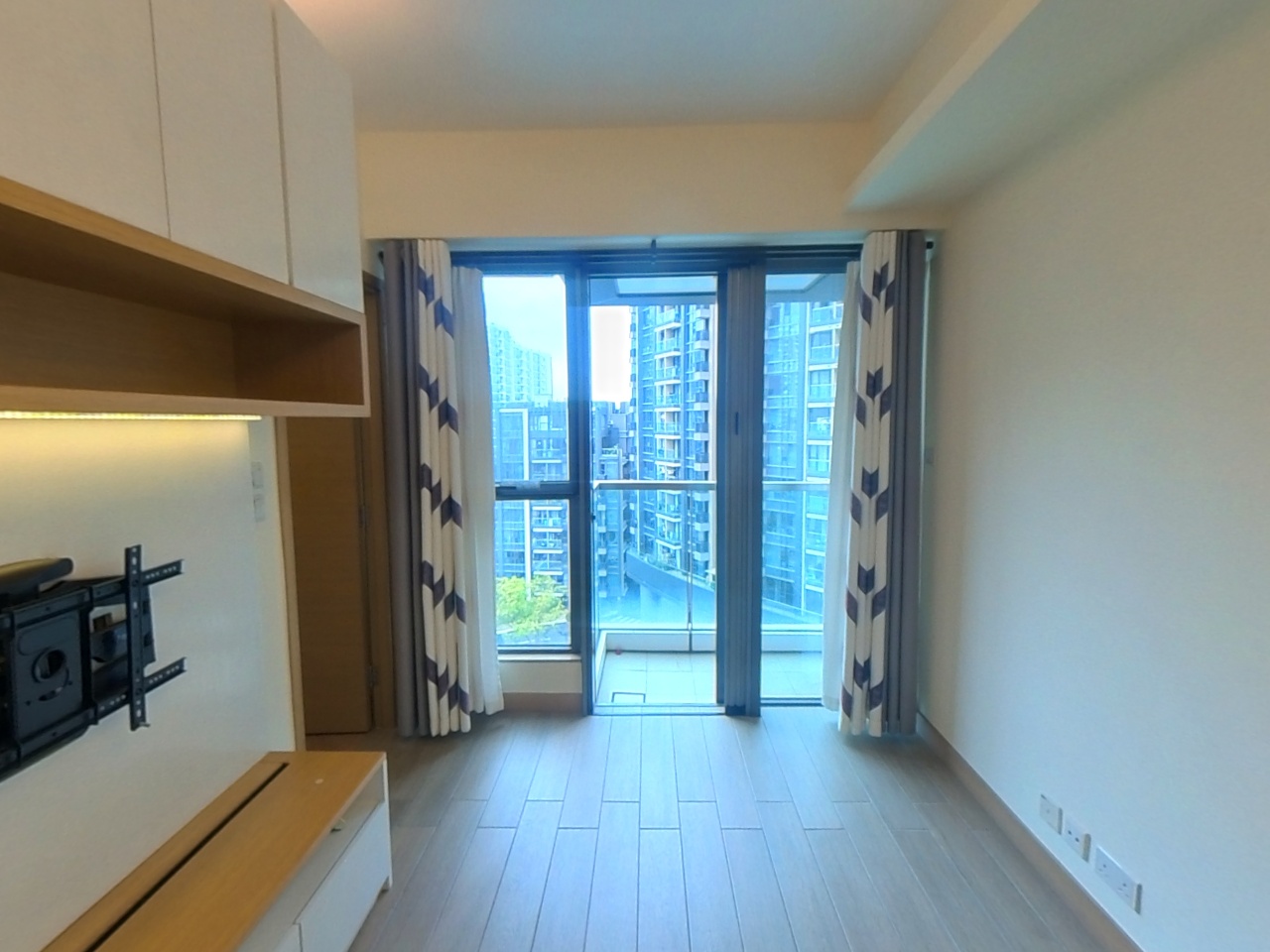 THE WINGS OCEAN WINGS - Tower 7a Medium Floor Zone Flat C Tseung Kwan O
