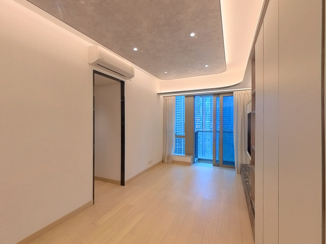 日出康城 9期B GRAND MARINI 2座 (2B) 中层 D室 将军澳