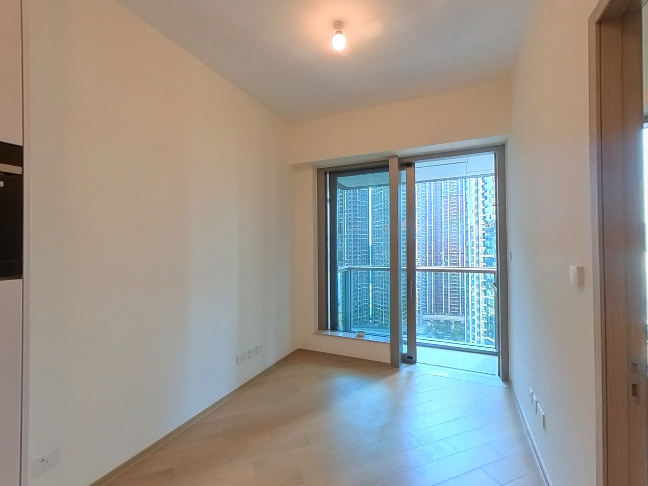 日出康城 11期D 凱柏峰 III 3座 (3B) 中層 B室 將軍澳