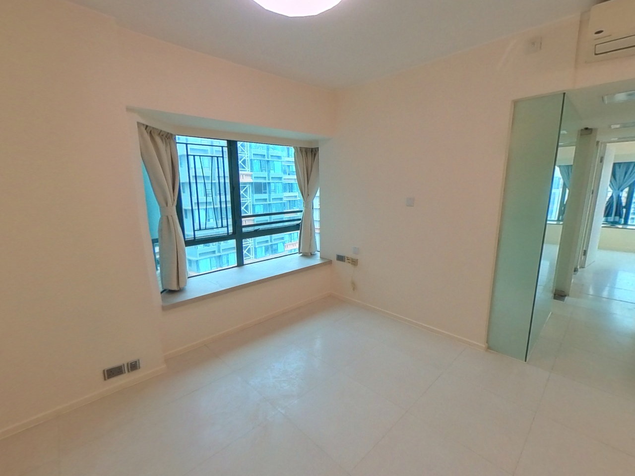 THE METRO CITY PHASE 2 - Tower 1 Very High Floor Zone Flat F Tseung Kwan O