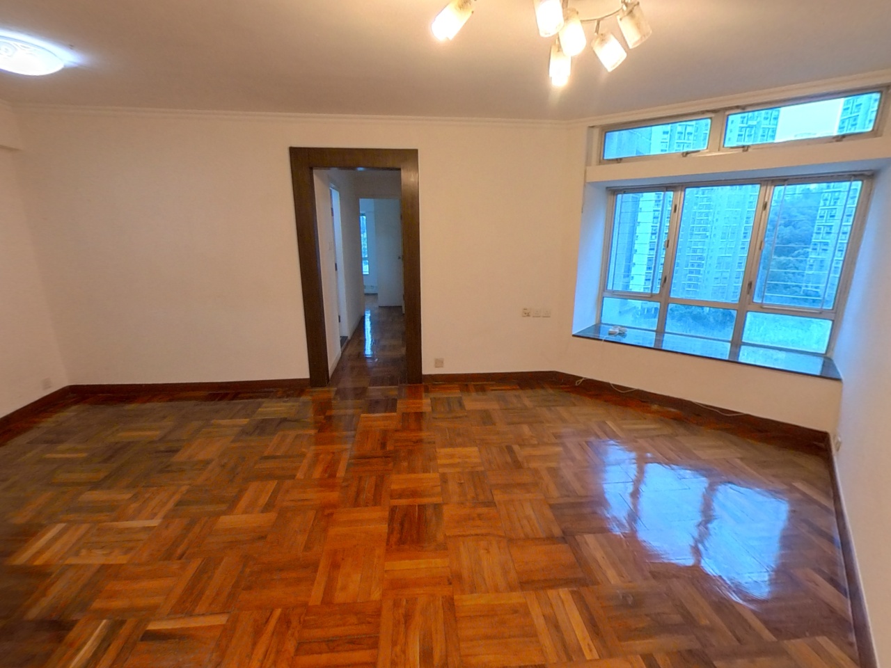 LAGUNA CITY PHASE 1 - Block 15 High Floor Zone Flat D Kwun Tong/Lam Tin/Yau Tong