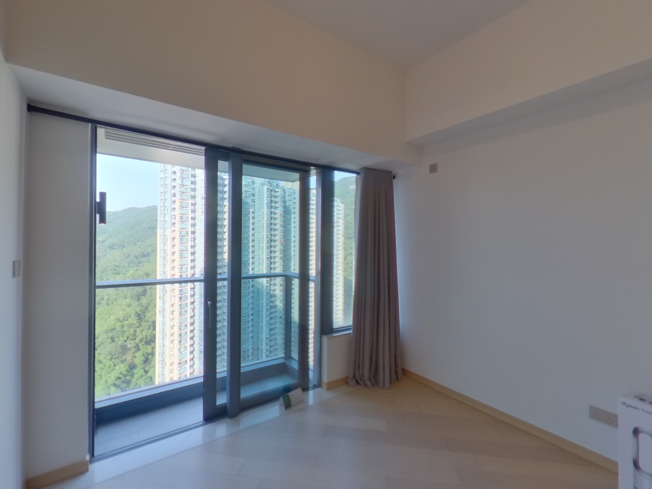 MANOR HILL TOWER 2 High Floor Zone Flat C5 Tseung Kwan O