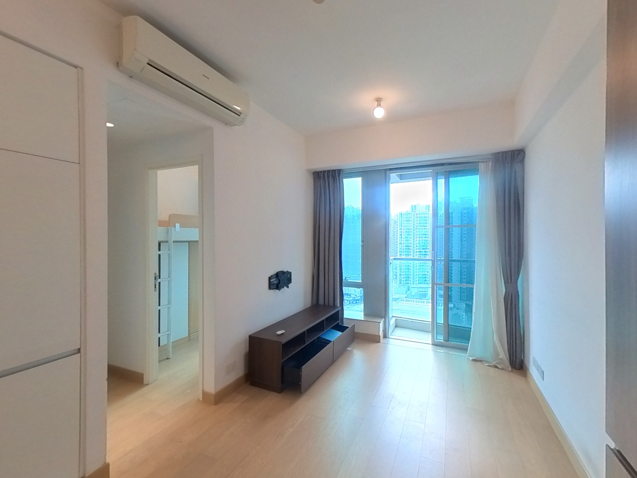 SAVANNAH TOWER 3B Very High Floor Zone Flat C Tseung Kwan O