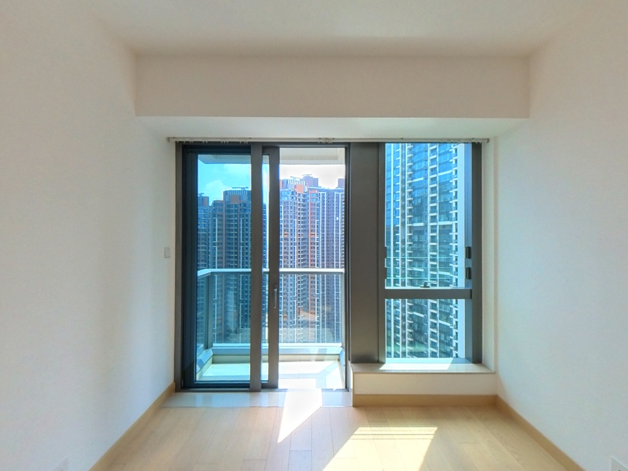 日出康城 7期B GRAND MONTARA 1座 (1B) A室 将军澳