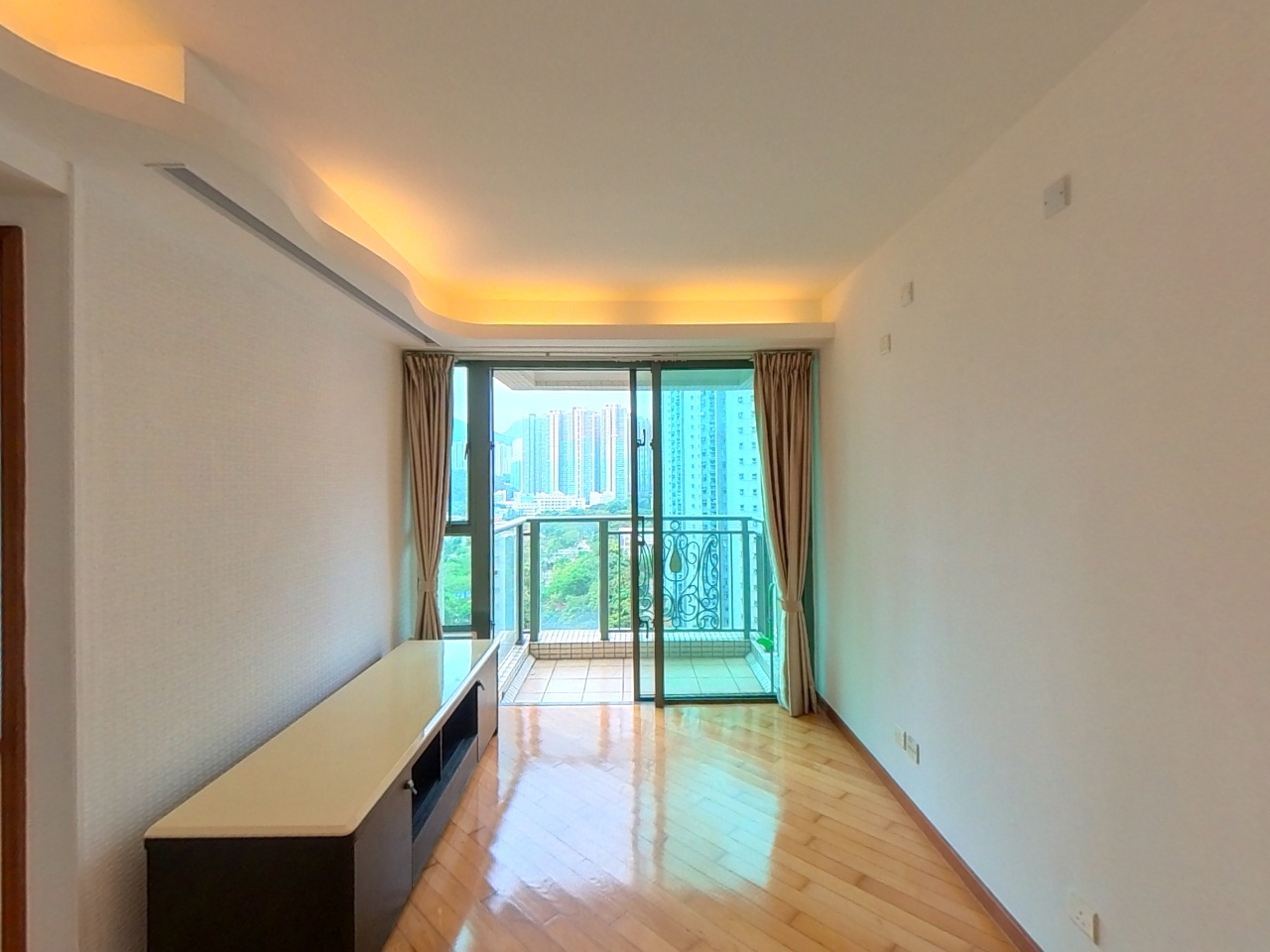 RESIDENCE OASIS TOWER 1 Low Floor Zone Flat G Tseung Kwan O