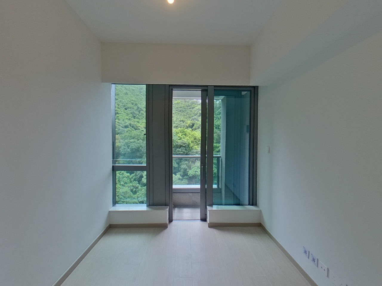 朗譽 2座 低層 B室 觀塘/藍田/油塘